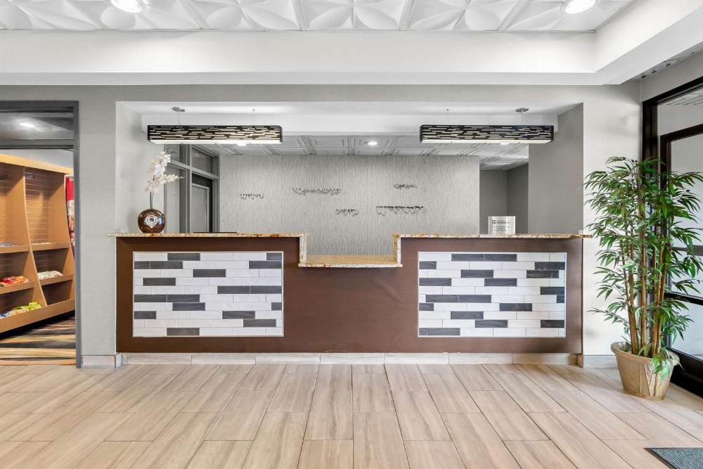 Best Western Knoxville Suites