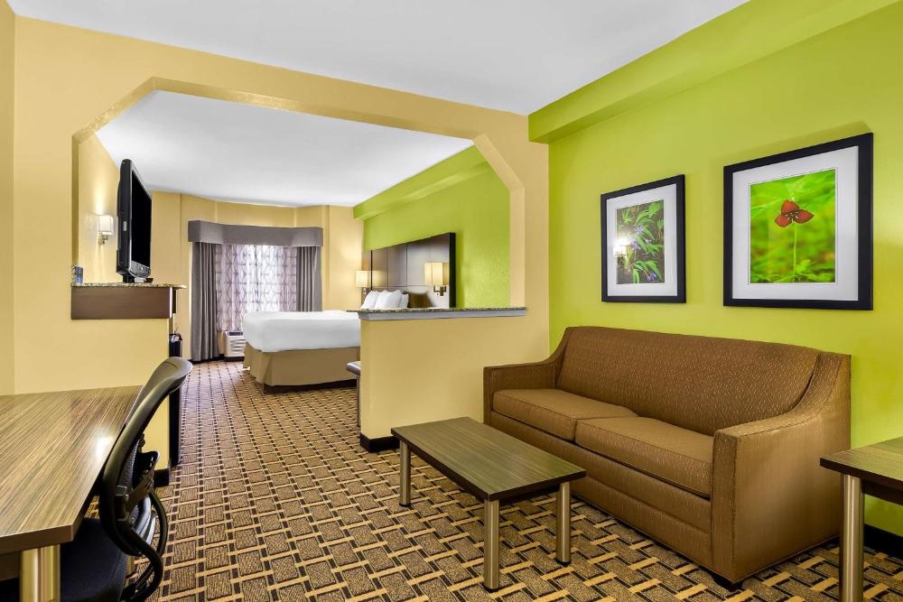 Best Western Knoxville Suites