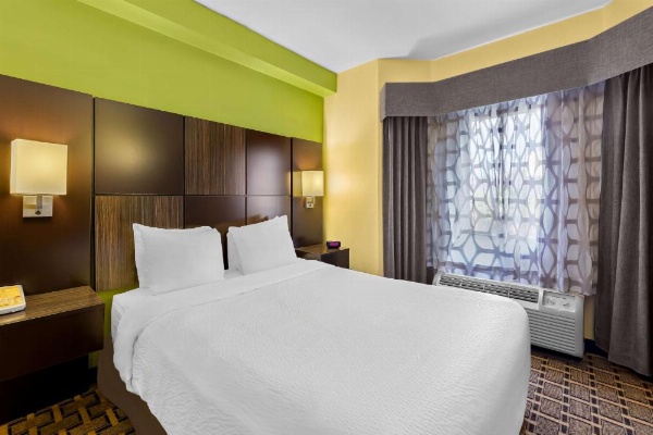 Best Western Knoxville Suites image 12