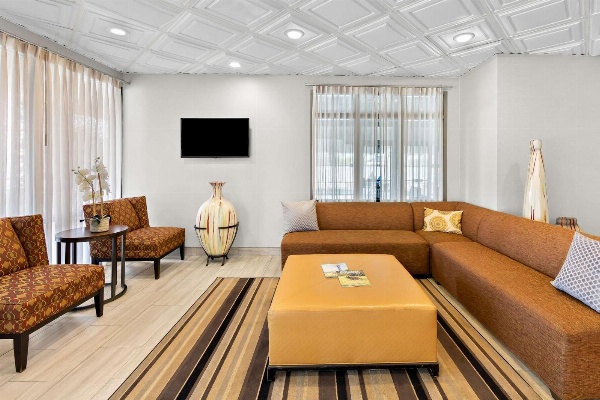 Best Western Knoxville Suites image 4